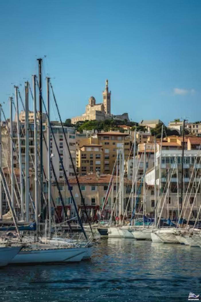 Escapade Marseillaise Pres Des Terrasses Du Port Apartment มาร์กเซย ภายนอก รูปภาพ